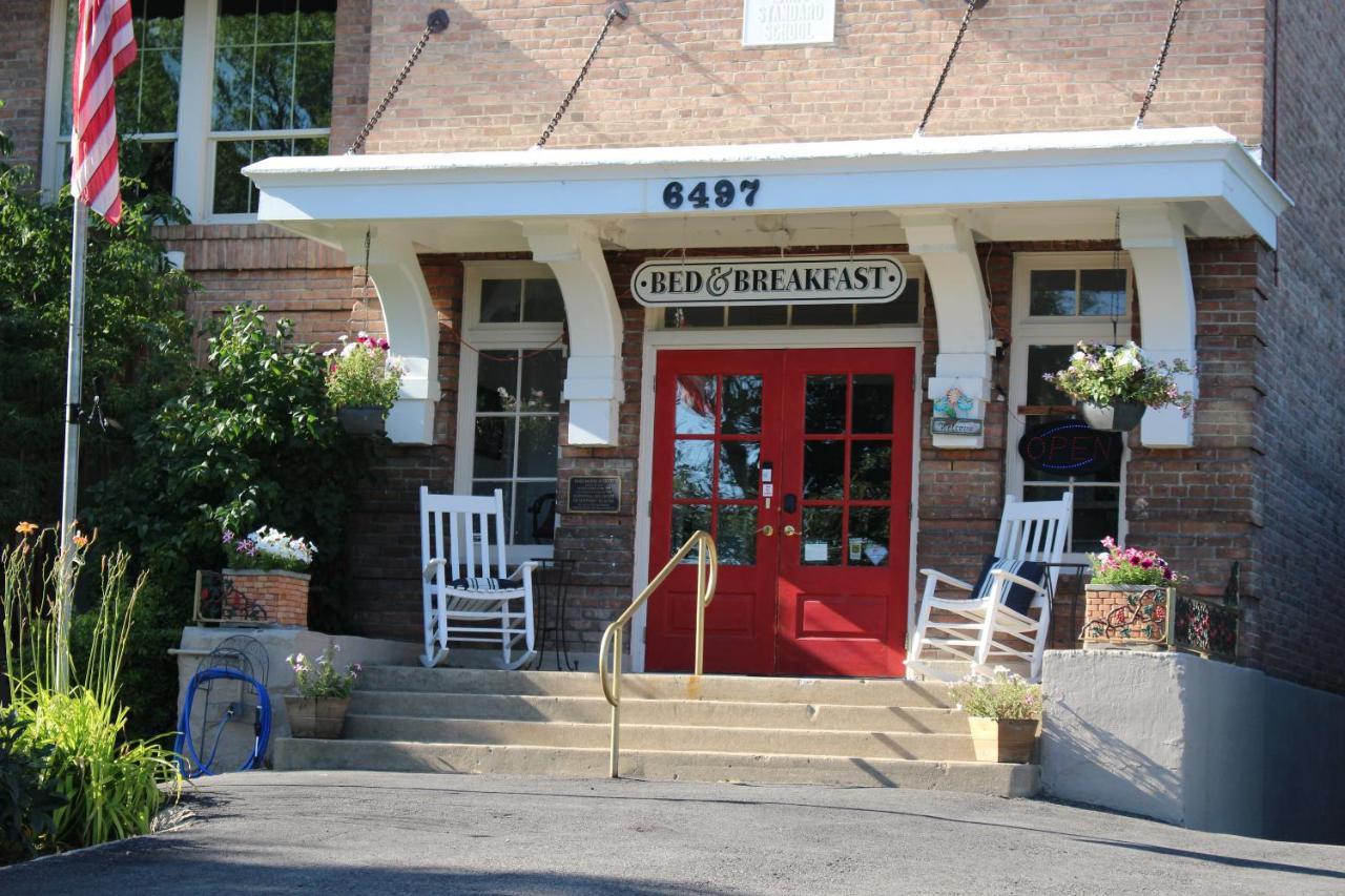 Northside School Bed & Breakfast ボナーズ・フェリー エクステリア 写真